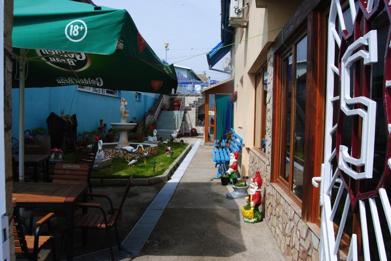 Lake View Hotel Sarichioi Kültér fotó