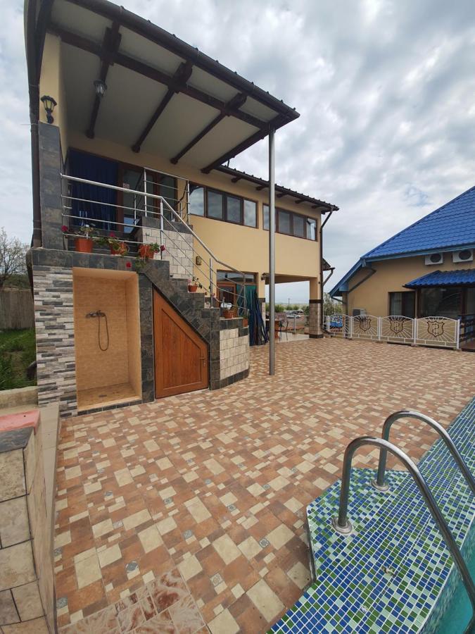 Lake View Hotel Sarichioi Kültér fotó